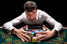 Filipino player browsing jackpot 777 slot games on a smartphone